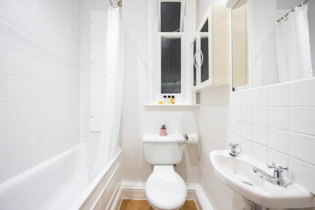 Stylish Studio In Leicester Square London Exterior foto